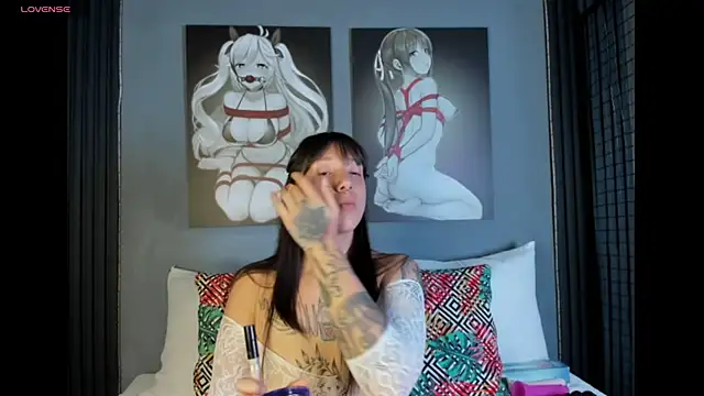 nora temptress online show from April 2026 03:04:01 PM