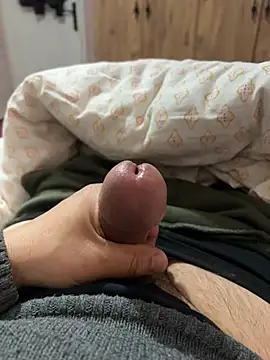 Snapshot of Hakans34 chatting on March 2026 04:18:01 PM Hakans34 online show from March 2026 04:18:01 PM