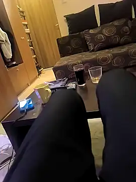 w1cked couple online show from March 2026 07:10:01 PM