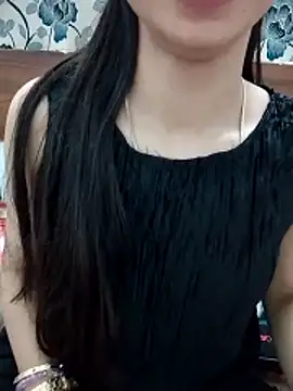 Cute Girl 27 online show from February 2026 07:12:01 PM