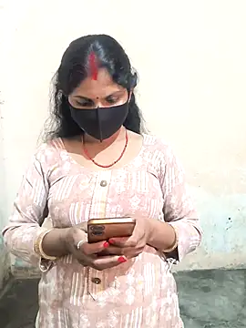 Pooja bhabhi00 online show from December 2025 06:30:02 AM