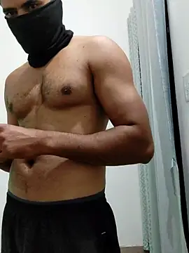 Snapshot of Amit22122 chatting on December 2025 04:17:02 AM Amit22122 online show from December 2025 04:17:02 AM