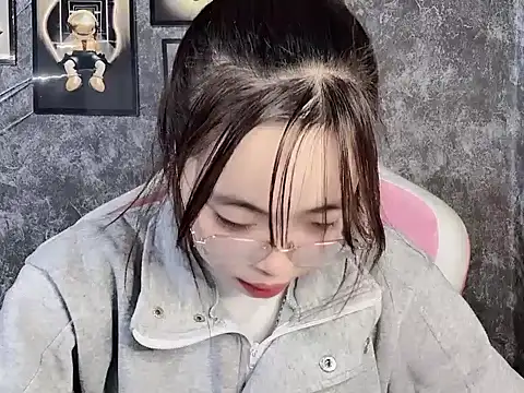 Aria5999 online show from November 2025 06:50:01 AM