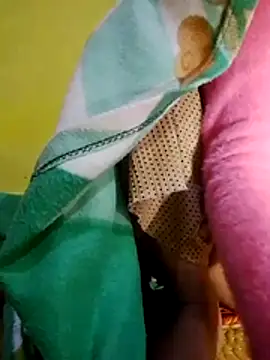 Snapshot of Miss_khusi chatting on December 2025 07:09:01 PM Miss khusi online show from December 2025 07:09:01 PM