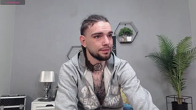 KaneHunter online show from April 2026 06:55:02 PM