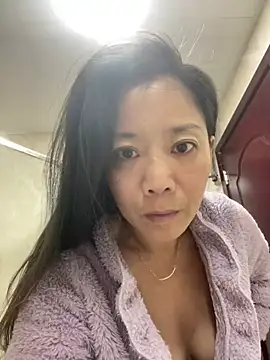 xiangxiang-love online show from January 2026 09:42:01 PM