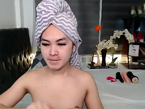 sylvannia cumslut online show from January 2026 07:13:01 AM