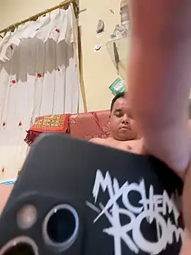 aril200117 online show from February 2026 06:58:01 PM