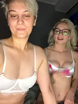 Tattooed slapq online show from November 2025 06:54:01 PM