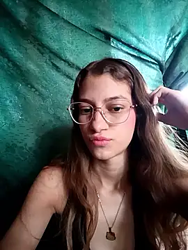 Vanneskk online show from January 2026 02:00:01 PM