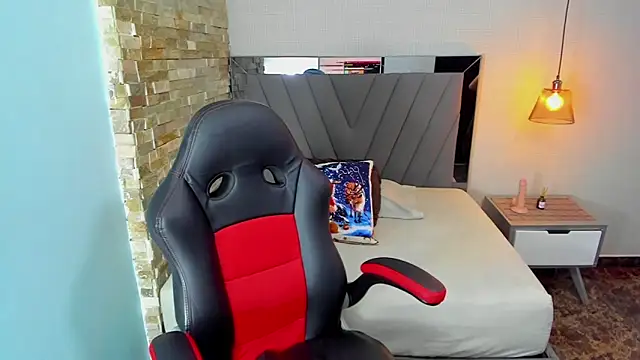 Snapshot of BRIAGALVIN4 chatting on December 2025 07:31:01 PM BRIAGALVIN4 online show from December 2025 07:31:01 PM