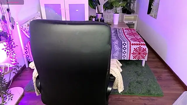 Snapshot of Helga_vibe chatting on February 2026 04:52:01 AM Helga vibe online show from February 2026 04:52:01 AM