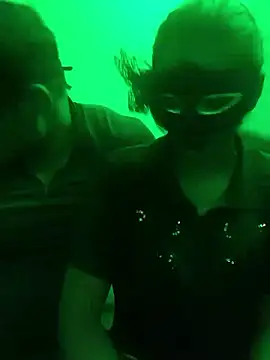 DASY HONEY online show from November 2025 08:00:01 PM