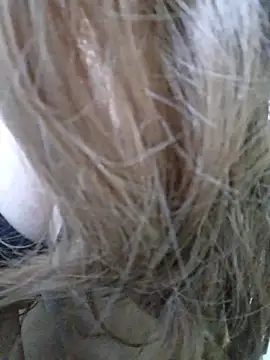 Miss Mansi online show from December 2025 01:31:02 PM