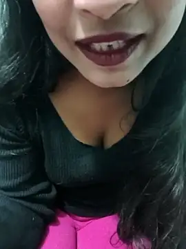 Zoyaa-Zubair online show from January 2026 09:02:02 AM