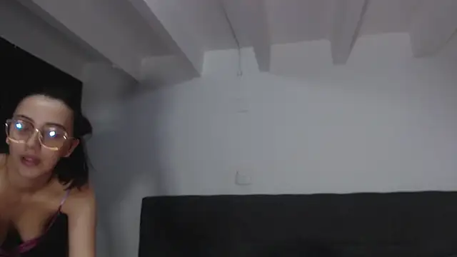 Snapshot of abigail_smith15 chatting on February 2026 03:22:01 AM abigail smith15 online show from February 2026 03:22:01 AM