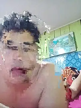 Elperritobb online show from December 2025 01:00:02 AM