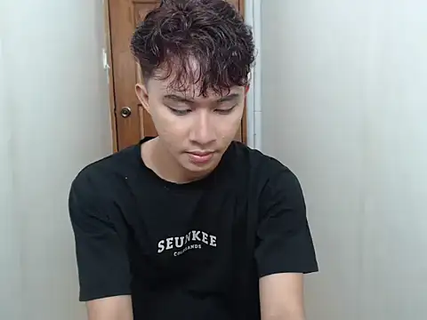 asiantwink0000 online show from January 2026 09:13:01 AM