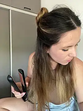 Nasss7 online show from February 2026 06:04:01 PM