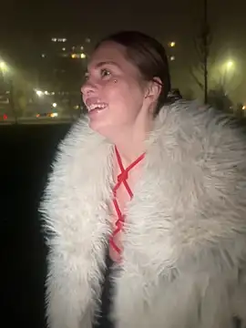 Snapshot of MilenaLuxury chatting on December 2025 07:42:02 PM MilenaLuxury online show from December 2025 07:42:02 PM