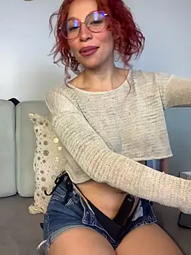 PrettyChloe  online show from February 2026 06:57:01 PM