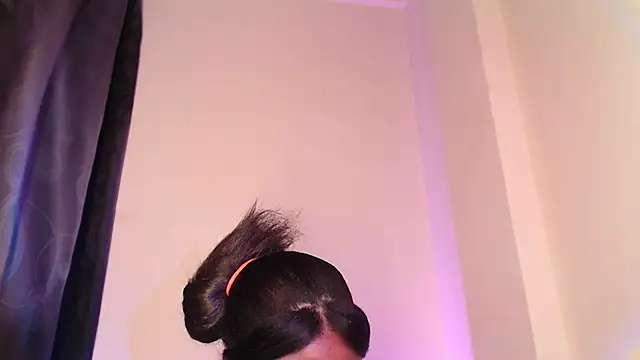 GraceMaaceey online show from February 2026 12:04:02 PM