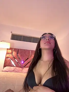 Dafne se online show from December 2025 01:33:02 AM