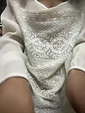 Snapshot of Namratajainn chatting on February 2026 06:20:01 PM Namratajainn online show from February 2026 06:20:01 PM