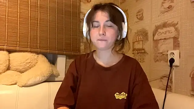 Tessa Muse online show from November 2025 03:27:02 PM