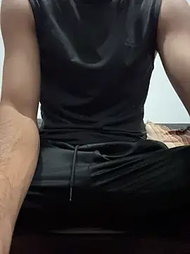 Snapshot of Davisuarez chatting on February 2026 01:43:01 PM Davisuarez online show from February 2026 01:43:01 PM