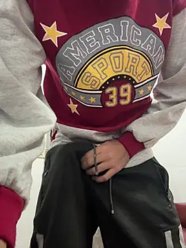 Davisuarez online show from March 2026 12:49:02 PM