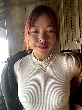 alissa-ww online show from December 2025 09:05:02 AM