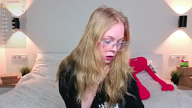 GhisllaineWestler online show from March 2026 04:36:02 AM