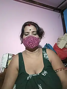 Snapshot of me-pari-hu chatting on June 2026 05:56:02 PM me-pari-hu online show from June 2026 05:56:02 PM