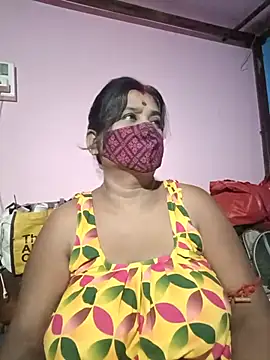 Snapshot of me-pari-hu chatting on July 2026 05:19:02 PM me-pari-hu online show from July 2026 05:19:02 PM