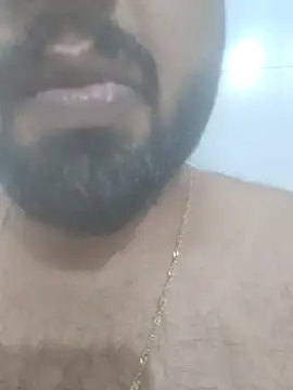 Snapshot of mrwhoti chatting on February 2026 09:43:01 PM mrwhoti online show from February 2026 09:43:01 PM