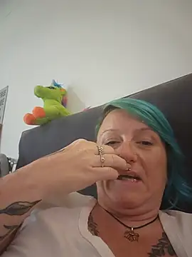 Amber Dreamer online show from June 2026 04:37:02 PM