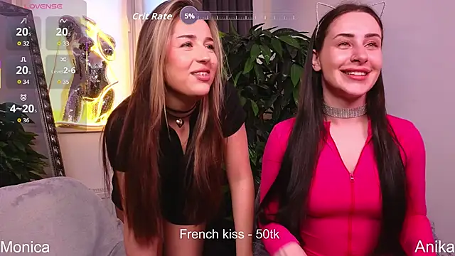 Snapshot of AnikaHarrys- chatting on November 2025 01:15:02 PM AnikaHarrys- online show from November 2025 01:15:02 PM