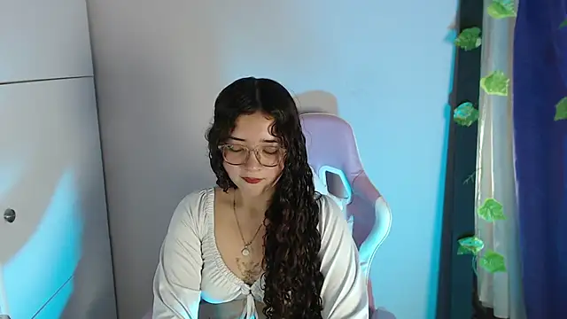 ZoeSinclair 5 online show from December 2025 07:34:02 PM