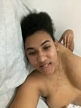 Snapshot of giraldota chatting on November 2025 06:27:01 AM giraldota online show from November 2025 06:27:01 AM