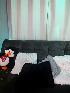 BonnieRitz online show from December 2025 12:10:01 PM