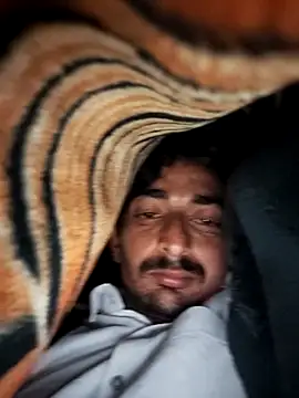 TwinklyBasket897 online show from December 2025 05:39:02 PM