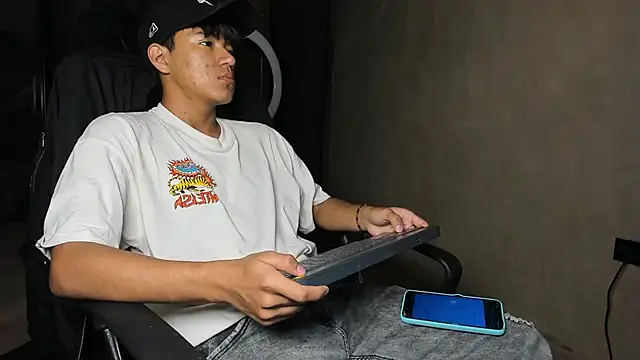 isaac grimm online show from February 2026 03:04:02 AM