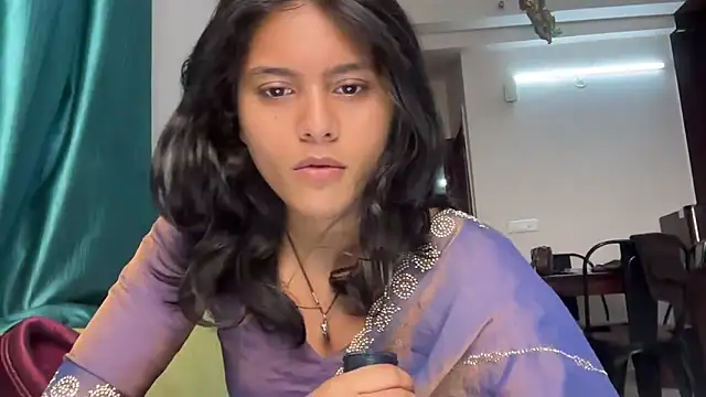 Piyyuu online show from April 2026 12:53:02 PM