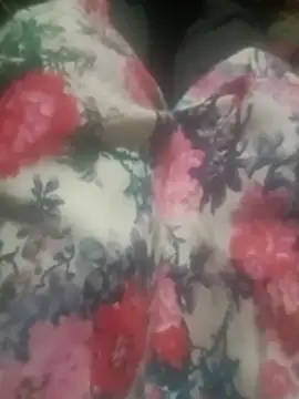 Snapshot of qeen3321 chatting on November 2025 05:49:01 PM qeen3321 online show from November 2025 05:49:01 PM