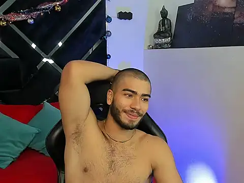 Franco banderas online show from December 2025 02:22:01 PM