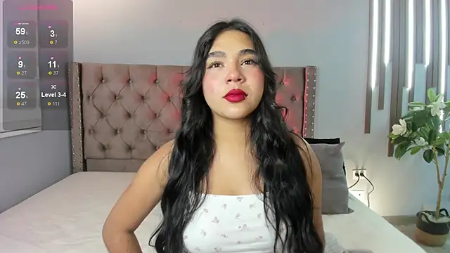 Mylarossi online show from December 2025 12:25:01 PM