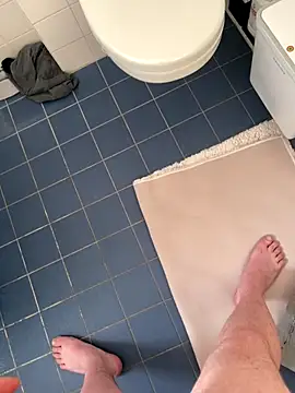 DutchMiracle26 online show from December 2025 01:39:02 PM