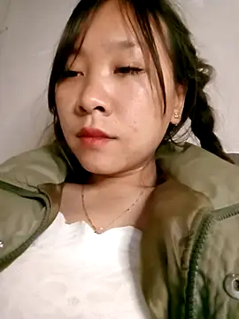 Snapshot of Minsssa20 chatting on January 2026 07:01:01 AM Minsssa20 online show from January 2026 07:01:01 AM