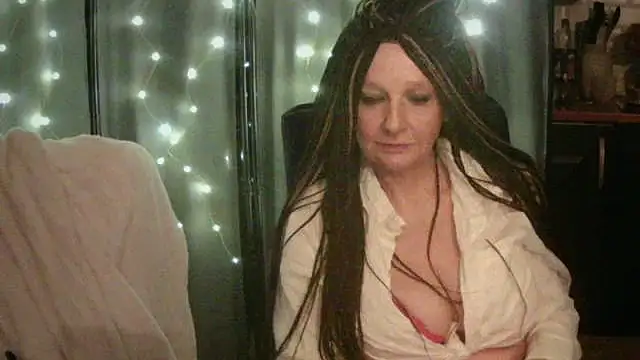 pixxiexo online show from January 2026 10:23:01 PM